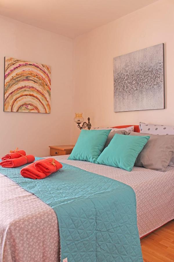 Apartments Gabriela Drvenik  Dış mekan fotoğraf